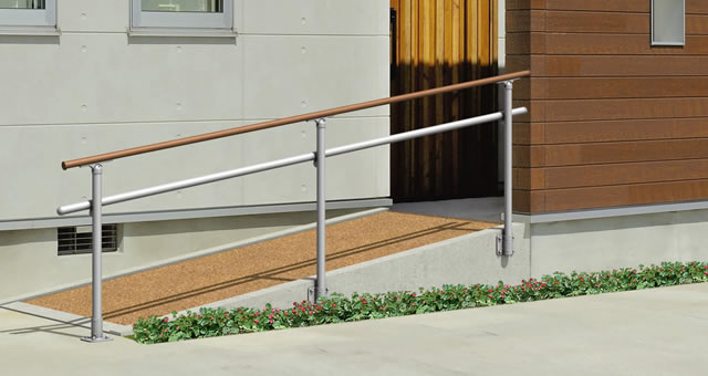 画像:エトランポS2型 上部笠木納まり オレンジチェリー・サンシルバー/ベースプレート支柱(上面+側面タイプ)様/横バー取り付け使用